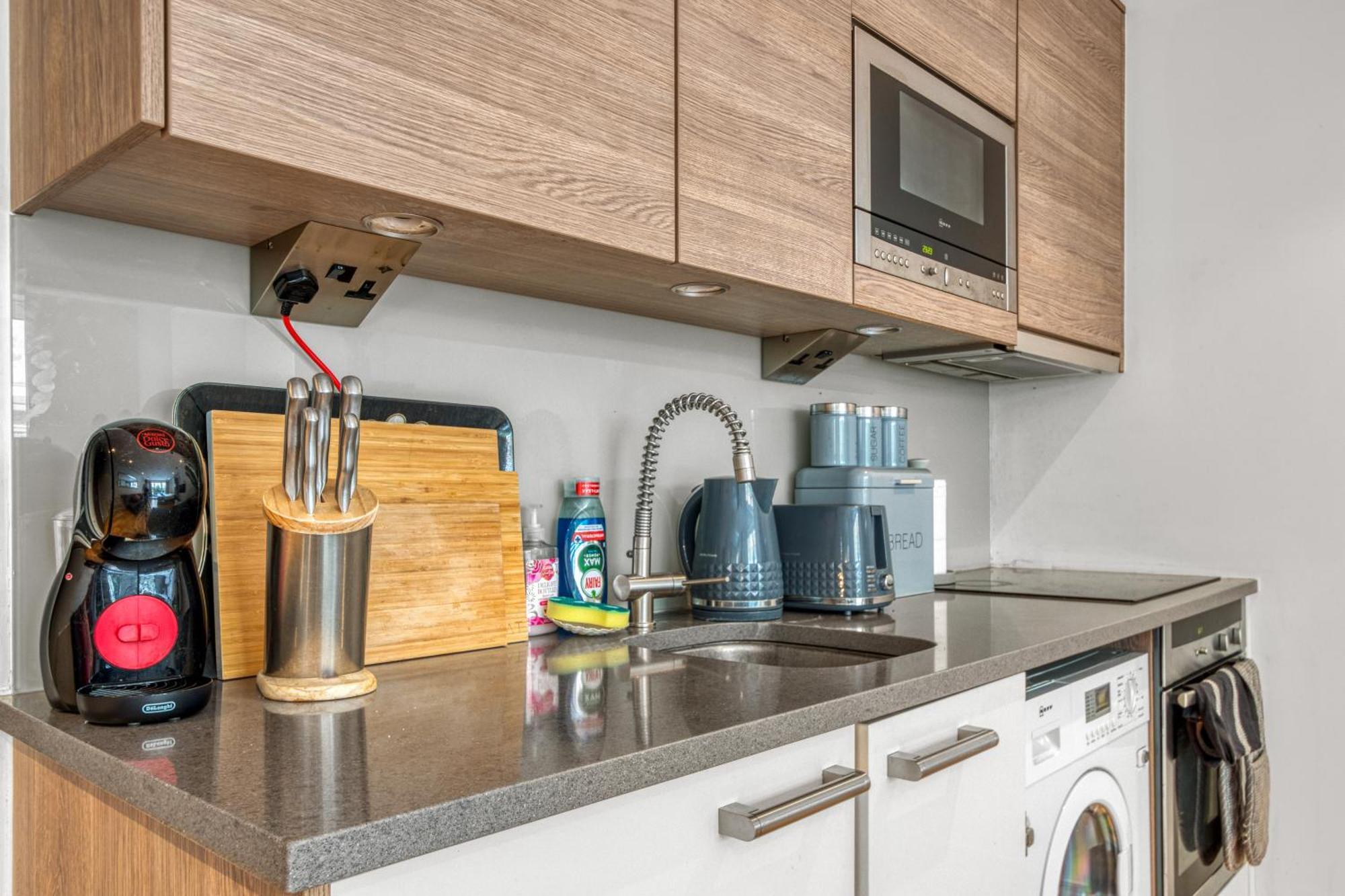 Modern Chic Studio Chelsea Apartment London Exterior photo